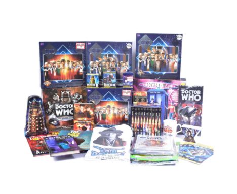 Doctor Who - a large collection of assorted memorabilia / merchandise, to include: vintage 1976 &amp; 1977 annuals, Welcome A