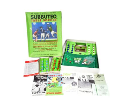 Subbuteo - a vintage Subbuteo Continental Club Edition set containing pitch, players, balls and goals along with two addition