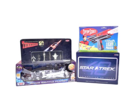 A collection of assorted space themed model playsets comprising; Vivid Imaginations Captain Scarlet Mysterons Light Phaser, M