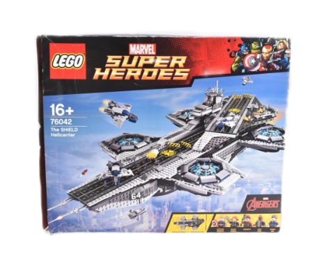 Lego -  an original Lego Marvel set No. 76042 The Shield Helicarrier. The set rebagged, with all minifigures, instructions an