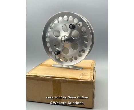 Adcock "Stanton" 5” ‘Nottingham style’ alloy centre pin reel with plain box.