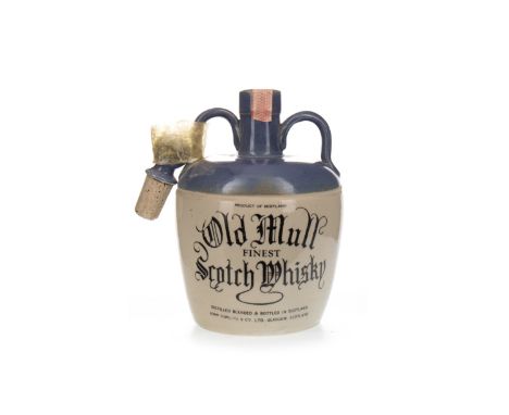 OLD MULL FINEST FLAGON Blended Scotch Whisky No capacity or strength stated. Ceramic flagon with spare stopper.