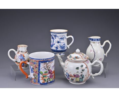 GROUP OF FIVE CHINESE PORCELAIN ITEMS, 18TH CENTURY. To include a teapot, two tankards and two cream / milk jugs. With figura