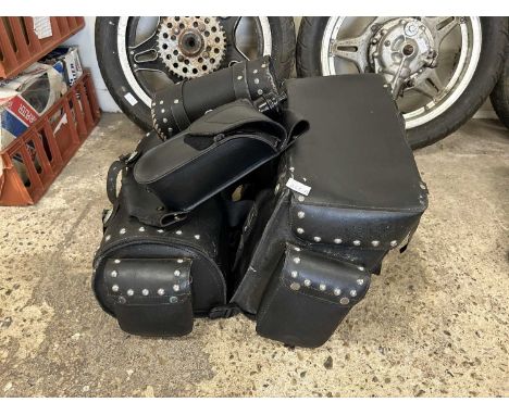 Mixed lot of Harley davidson panniers