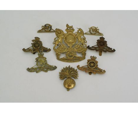 A collection of hat badges (100 in total)As follows;PARACHUTE REGIMENT (4)ROYAL ARTILLERY (18)ROYAL LANCASTER REGIMENT (3)ROY