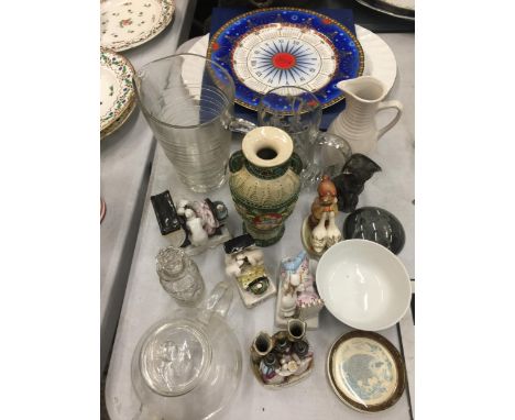 A QUANTITY OF GLASS AND CERAMIC ITEMS TO INCLUDE A GLASS TEAPOT, LEMONADE JUG, FAIRINGS, HUMMEL FIGURE A/F, ROYAL WORCESTER C