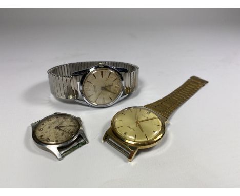 A GROUP OF THREE 1960/1970'S GENTS WATCHES, 'TIMEX', 'ACCURIST' &amp; 'ROTARY' 