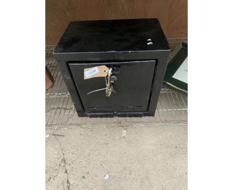 A VINTAGE FALL FRONT CABINET WITH LOCK AND KEY 