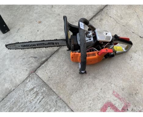 A SPEAR AND JACKSON PETROL CHAINSAW 