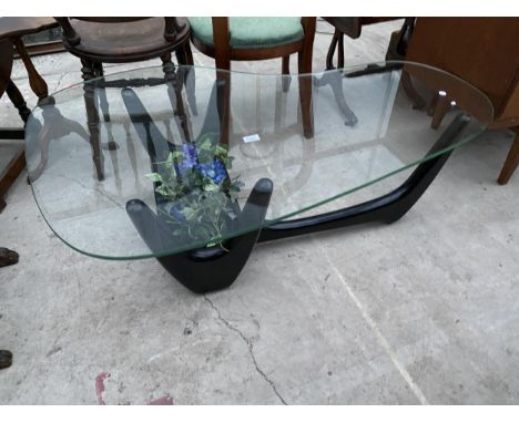 A MID 20TH CENTURY 'ADRIAN PEARSALL' STYLE COFFEE TABLE ON BLACK PAINTED CURVED BASE INCORPORATING PLANT TROUGH WITH GLASS PA