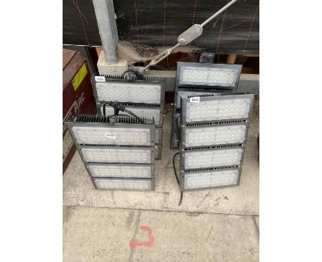 FOUYR KPR LED LIGHT FITTINGS 