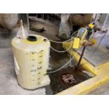 LMI Metering Pump w/35 Gal. Poly Tank, Rigging & Loading Fee: $125