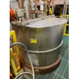 Stainless Steel Tank, 4' Diameter x 6' Top - Bottom, Includes Mixer, Rigging & Loading Fee: $800