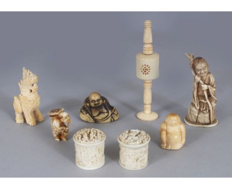 A MIXED MAINLY IVORY LOT OF 19TH & EARLY 20TH CENTURY JAPANESE & CHINESE ITEMS, including a staghorn netsuke and two Canton c