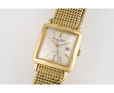 ARMBANDUHR 'IWC SCHAFFHAUSEN'Schweiz, 20. Jh.Automatik. Gelbgold, gest. 750. L. 21,8 cm, B. 3 cm. Ges.-Gew.: 133 g. Rechtecki