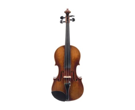 VIOLINE 'CARL WALTHER JÜHLING' Dresden, 1900 Zweiteilige Fichtenholzdecke und Ahornboden, brauner Lack. 4/4 Geige, L. ca. 59 