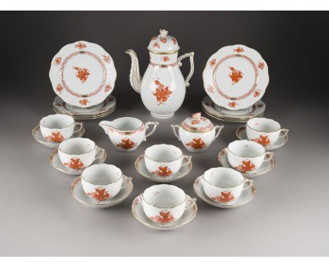 27-TEILIGES KAFFEESERVICE 'APPONYI ORANGE' Ungarn, Herend, 20. Jh. Porzellan, Camaieumalerei in Orange, Goldstaffage. H. bis 