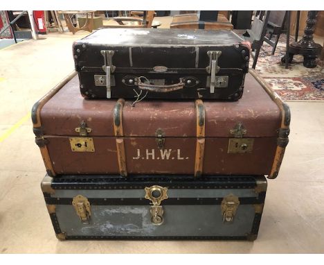 Vintage Travel trunk, with inner tray, cloth bound supported by wooden struts and a sheet metal trunk 