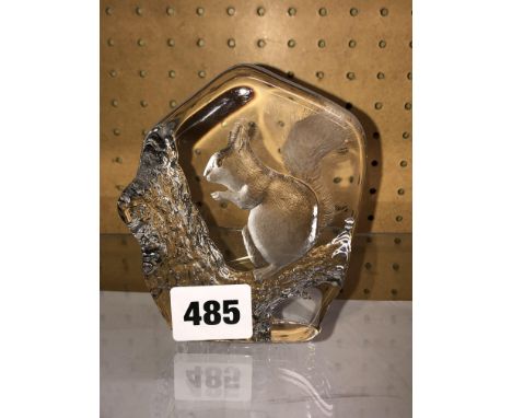 SWEDISH ART GLASS SQUIRREL PAPERWEIGHT 