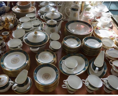 A Wedgwood bone china Agincourt pattern ninety-five piece tea and dinner service.