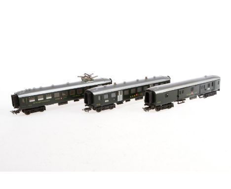 3 Märklin schweizer Wagen, S H0, Blech, grün, Z 3