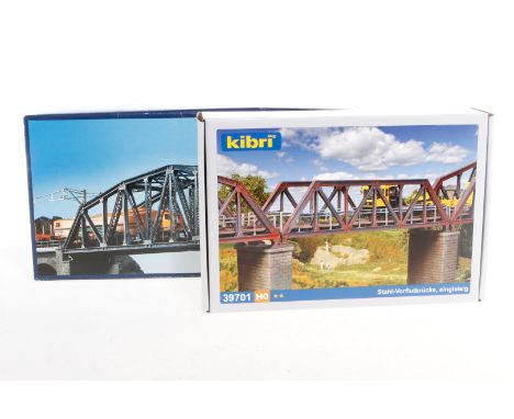 2 Kibri Packungen, S H0, wohl komplett