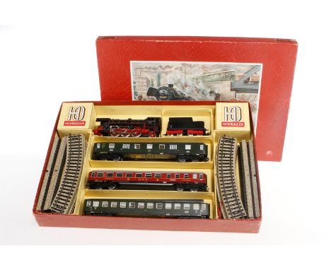 Märklin Zugpackung, S H0, mit 1-C-1 Schlepptenderlok "23 014", 3005, 3 Wagen und Schienenmaterial, tw besch. OK, Z 3