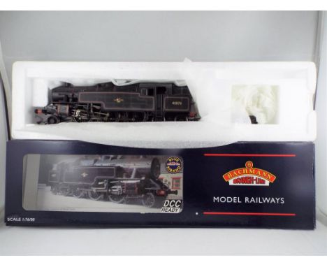 Model Railways - Bachmann OO gauge steam locomotive ref 32-877 a Fairburn Tank Locomotive in British Rail black Op. No. 42073