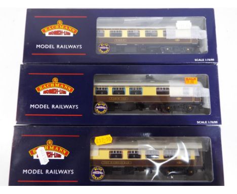 Bachmann - three Pullman carriages # 39-280, 39-300 and 39-320, all mint in box  [3]