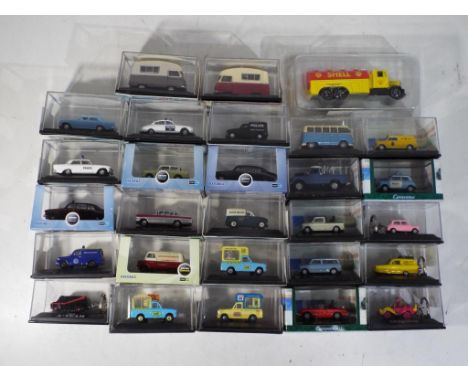 Oxford Diecast, Cararama and others - in excess of twenty 1:76 scale diecast vehicles in original boxes, including  Oxford Di