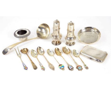 A VICTORIAN SILVER SAUCE LADLE, OLD ENGLISH PATTERN, INITIALLED 'B', LONDON 1891 AND MISCELLANEOUS SMALL SILVER ARTICLES, INC