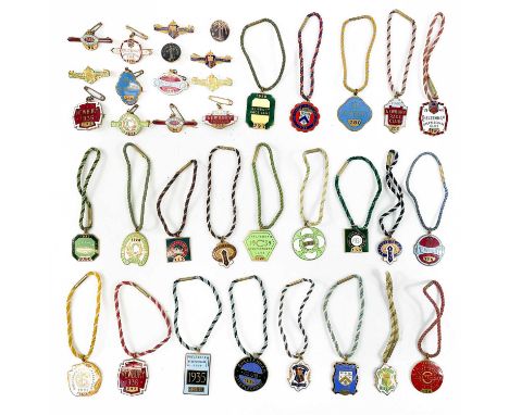 A collection of 43 pre-war enamel horse racing badges. All from the 1930s, mainly for Newbury, Cheltenham and Chepstow and al