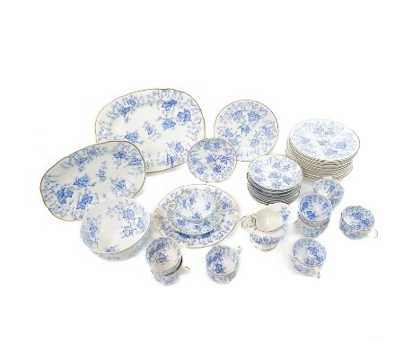 A Grainger's Worcester Moss Fibre pattern part tea set. Circa 1860, with blue printed decoration and comprising sugar bowl, m