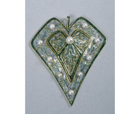 A Georges Fouquet gold pendant set with enamel and pearl, signed G Fouquet and numbered 10891, 2.2in l, 1.8in w.