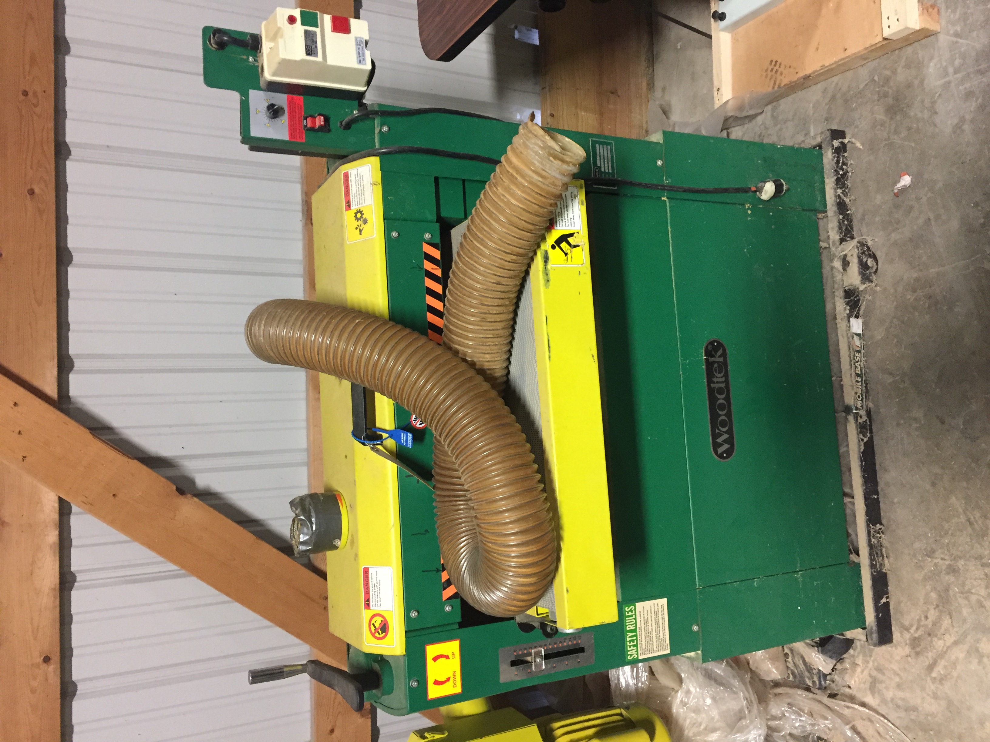 Woodtek 109352 24" Drum Sander, 3HP, 220v, s/n 0403007