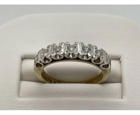 9CT GOLD LADIES DIAMOND 7 STONE RING ROUND BRILLIANT CUT DIAMONDS SET IN WHITE GOLD 3.1G SIZE K