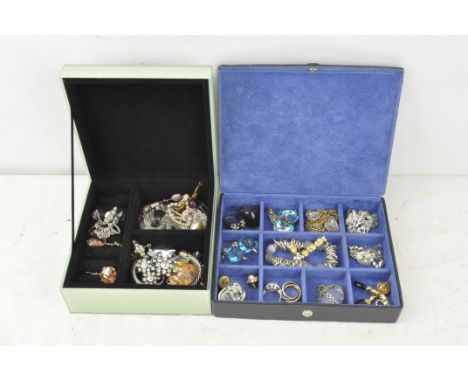 Two boxes of vintage jewellery, to include earrings and other items