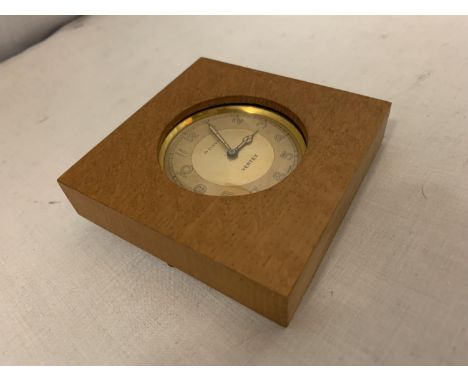 A WOODEN FRAMED VINTAGE SWISS VERTEX 8 DAY 15 JEWELS DASHBOARD CLOCK 