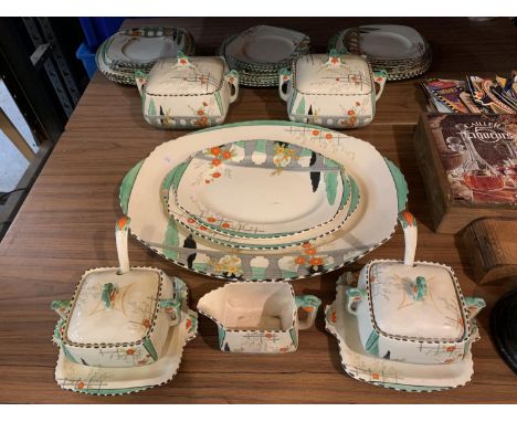 A COLLECTION OF BURLEIGH WARE CERAMIC DINNER SERVICE 