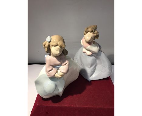 TWO NAO FIGURINES OF DANCING GIRLS 