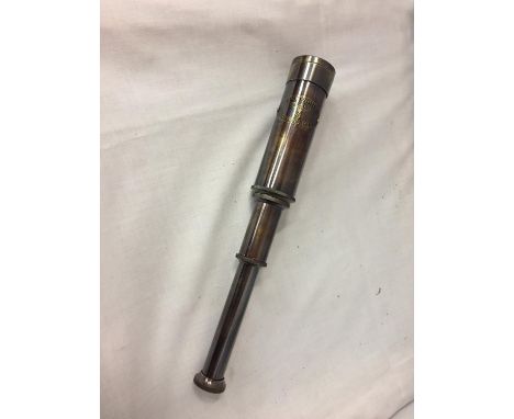 A BRASS GERMAN STYLE TELESCOPE 