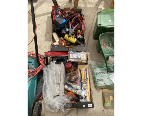 AN ASSORTMENT OF ITEMS TO INCLUDE JUMP LEADS, ELECTRIC SANDER AND ELECTRIC DRILLS ETC 