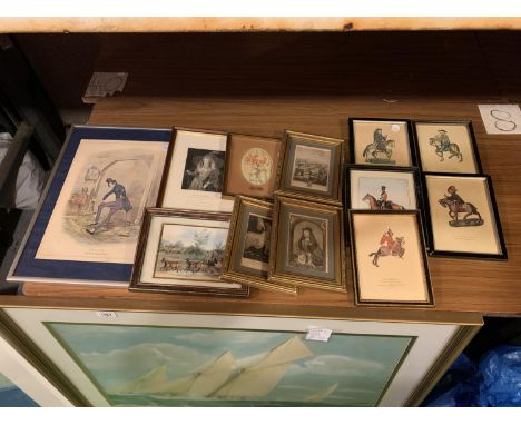 AN ASSORTMENT OF VINTAGE FRAMED PRINTS AND PICTURES 