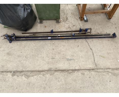 A PAIR OF LARGE SASH CLAMPS AND A PAIR OF SMALLER SASH CLAMPS 