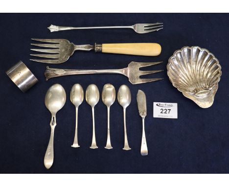 Collection of assorted mixed silver cutlery items including teaspoons, bread forks, pickle fork, napkin ring, jam spoon etc. 