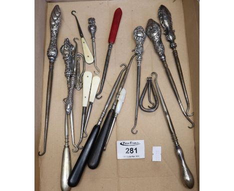 Collection of assorted silver handled and other button hooks various.(B.P. 21% + VAT) 