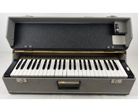 A vintage cased J Busilacchio MK1 standard electric reed organ. Approx. 67 x 29 x 19.5cm. 