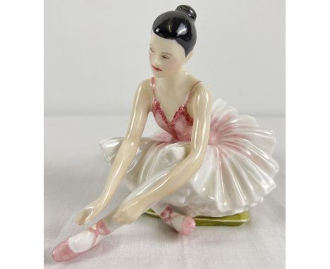 A limited edition Royal Worcester figurine of a bellerina entitled "Reflection". By John Bromley. No. 493/500. Pink and white