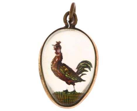 An early 20th century Essex Crystal style cockerel egg pendant, in gilt-metal frame, 32.8mm, 8.3g No damage or repair, inside