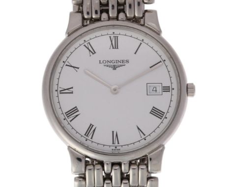 LONGINES - a stainless steel Les Grandes Classiques De Longines quartz calendar bracelet watch, ref. L5.632.4, circa 2001, wh